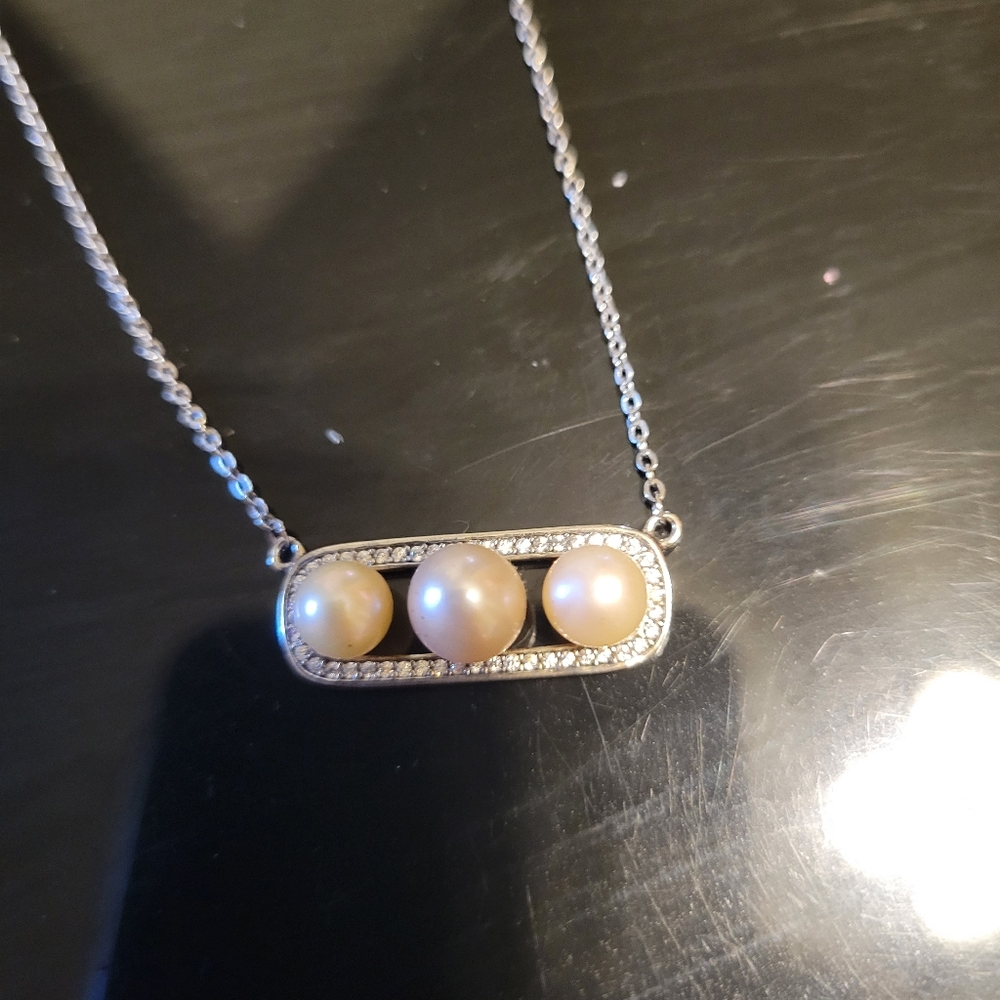 2/$50 - Vantel Pearls Dark/Multi Pearl Necklace (7)